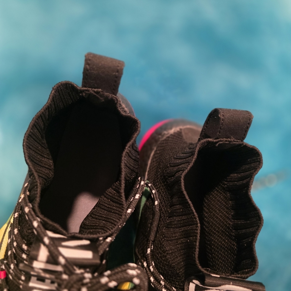 Adidas - Picture 7 of 12